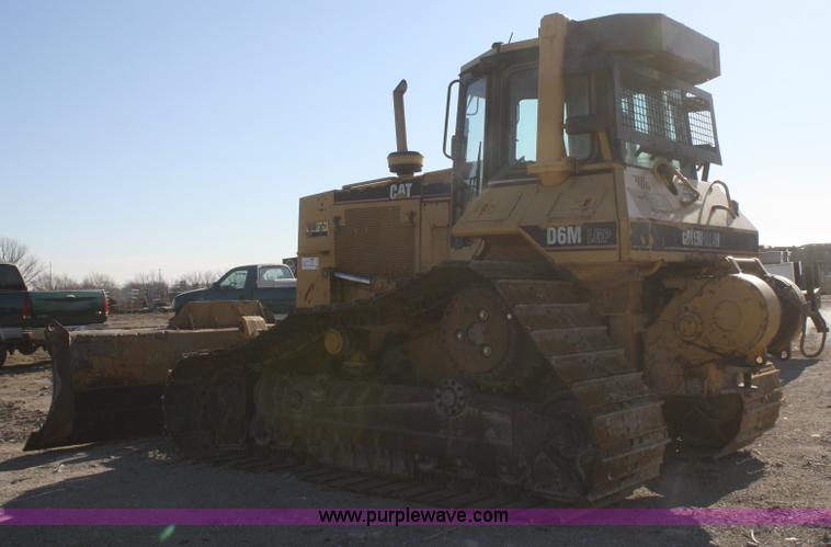 image for item F2849 1997 Caterpillar D6MLGP dozer