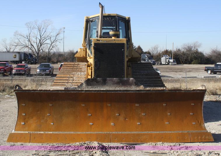 image for item F2849 1997 Caterpillar D6MLGP dozer