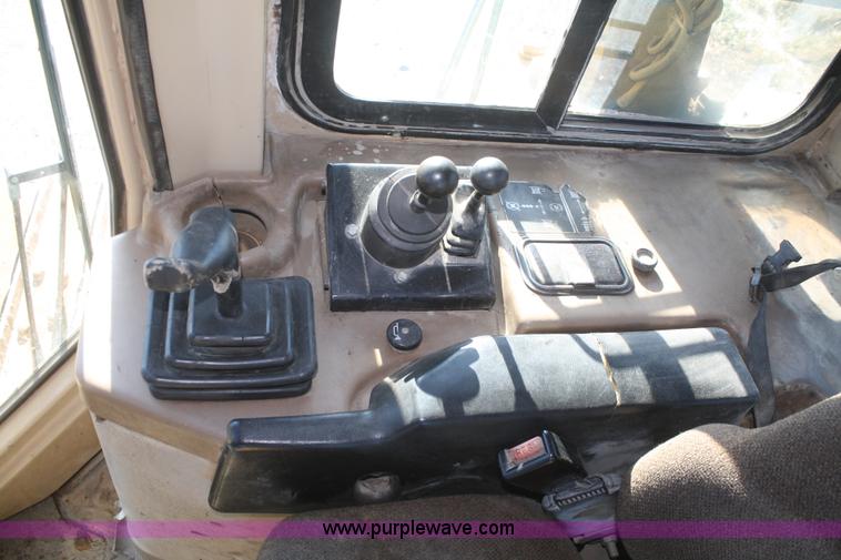 image for item F2849 1997 Caterpillar D6MLGP dozer