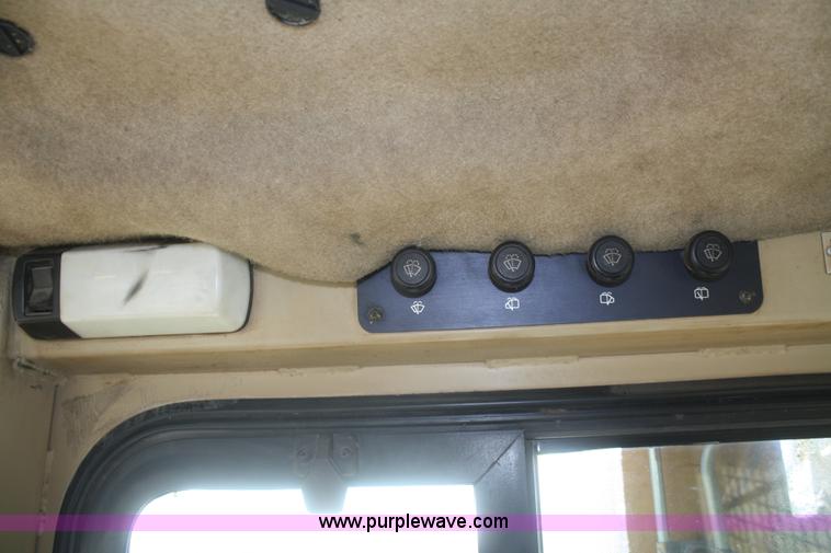 image for item F2849 1997 Caterpillar D6MLGP dozer