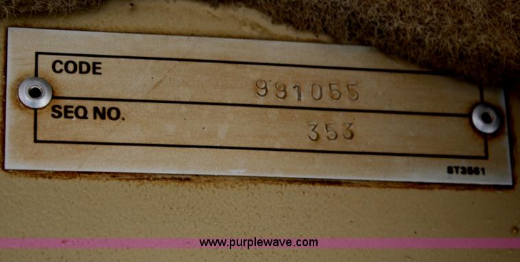 image for item F2849 1997 Caterpillar D6MLGP dozer