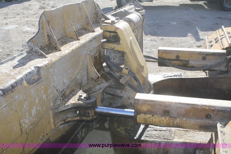 image for item F2849 1997 Caterpillar D6MLGP dozer