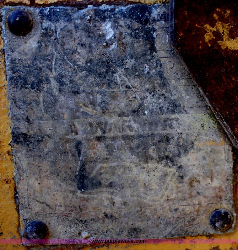 image for item F2849 1997 Caterpillar D6MLGP dozer