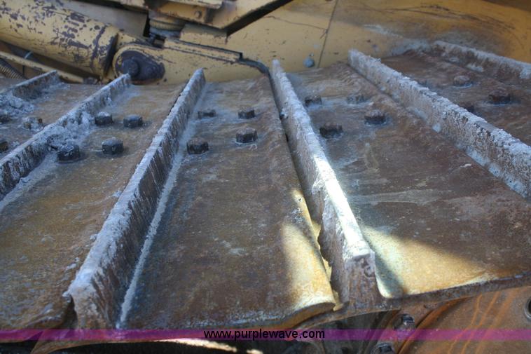 image for item F2849 1997 Caterpillar D6MLGP dozer