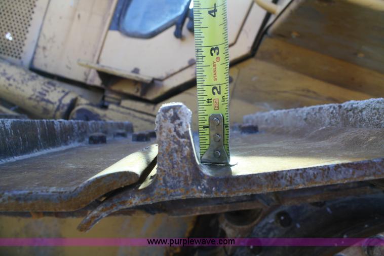 image for item F2849 1997 Caterpillar D6MLGP dozer