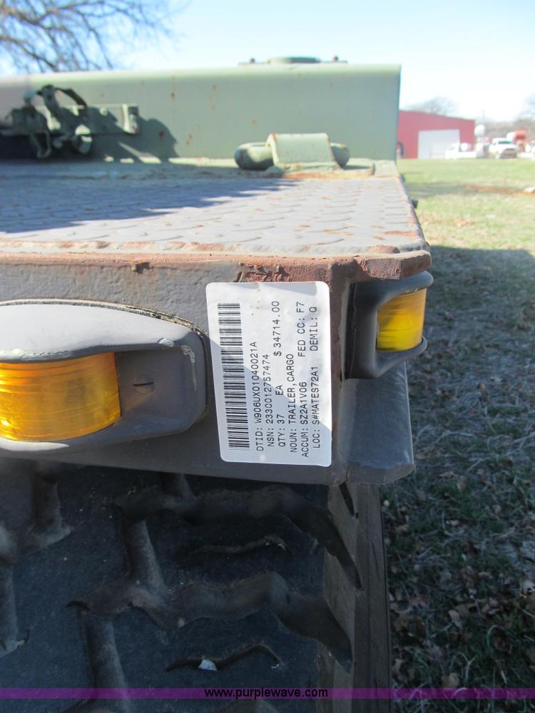 image for item F3033 2002 Hemat trailer