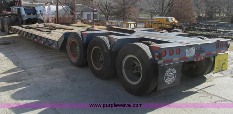 image for item F4131 1998 Witzco Challenger RG-50 lowboy trailer