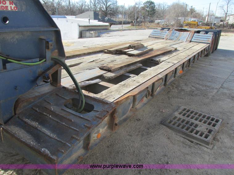 image for item F4131 1998 Witzco Challenger RG-50 lowboy trailer