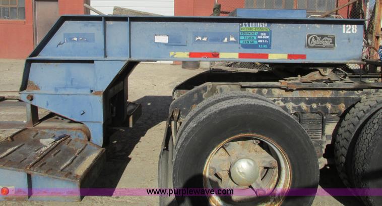 image for item F4131 1998 Witzco Challenger RG-50 lowboy trailer