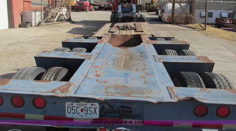 image for item F4131 1998 Witzco Challenger RG-50 lowboy trailer
