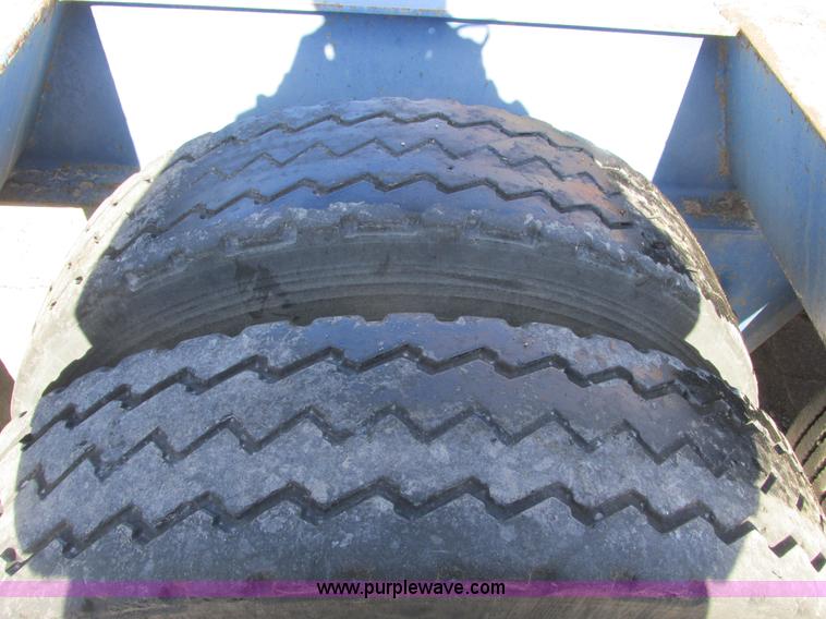 image for item F4131 1998 Witzco Challenger RG-50 lowboy trailer