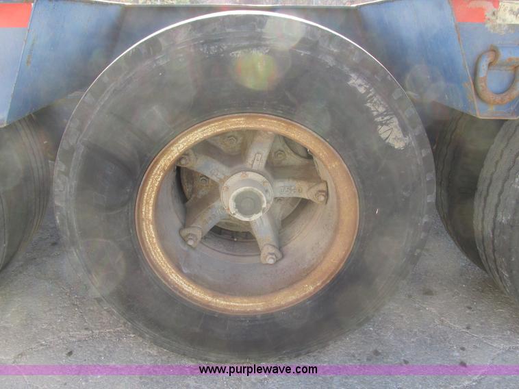 image for item F4131 1998 Witzco Challenger RG-50 lowboy trailer