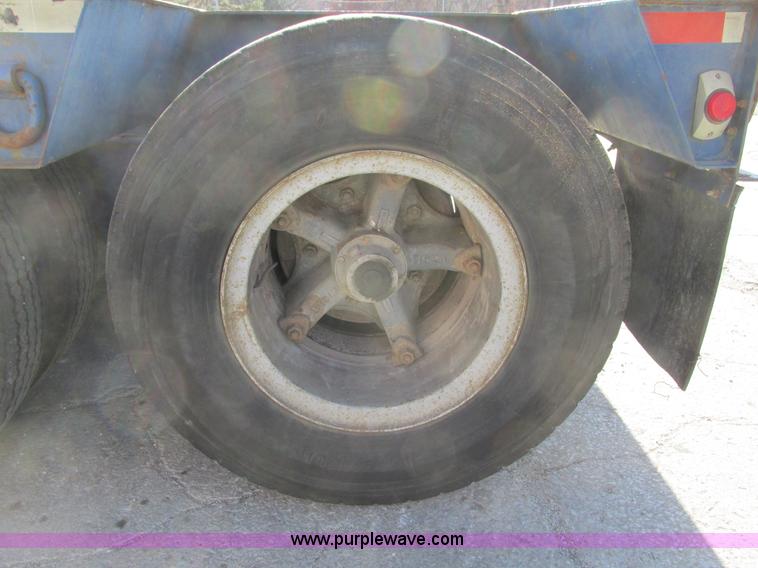 image for item F4131 1998 Witzco Challenger RG-50 lowboy trailer