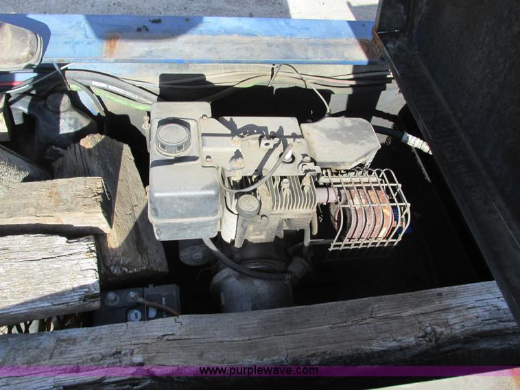 image for item F4131 1998 Witzco Challenger RG-50 lowboy trailer