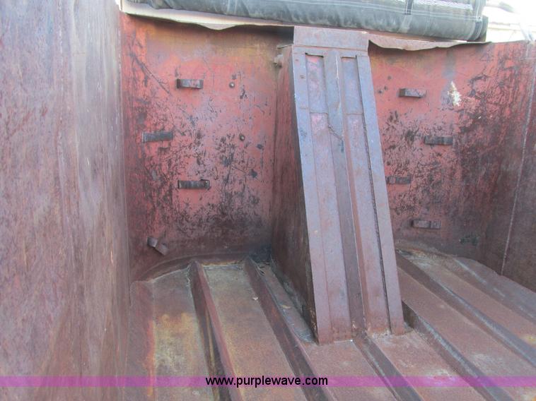 image for item F4133 1961 Steco SD2660 dump trailer
