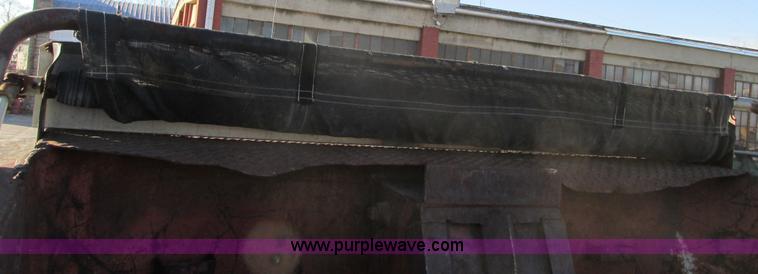 image for item F4133 1961 Steco SD2660 dump trailer