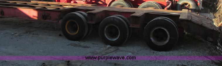 image for item F4136 1967 Hobbs triple axle 30' trailer
