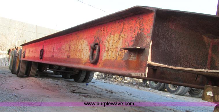 image for item F4136 1967 Hobbs triple axle 30' trailer