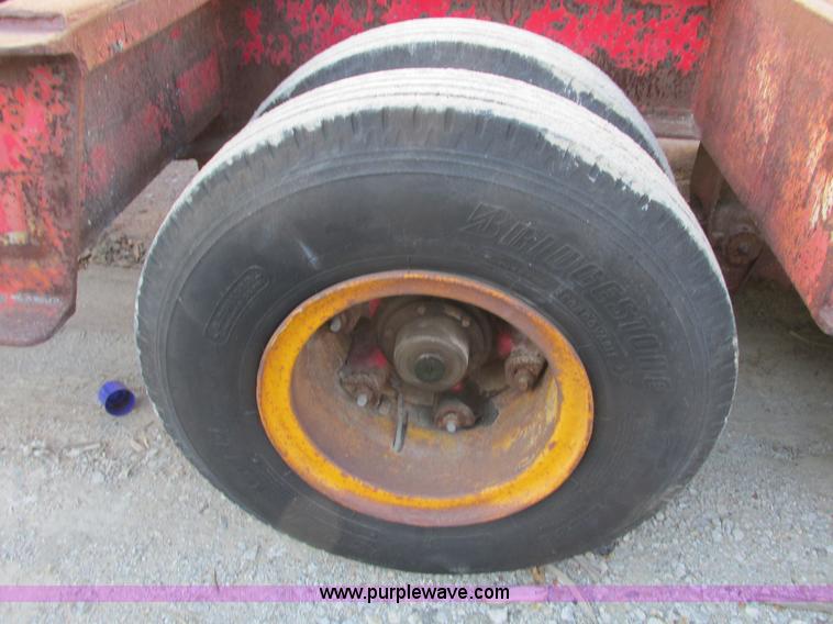 image for item F4136 1967 Hobbs triple axle 30' trailer