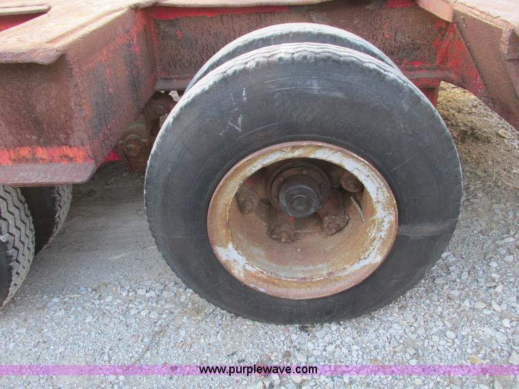 image for item F4136 1967 Hobbs triple axle 30' trailer