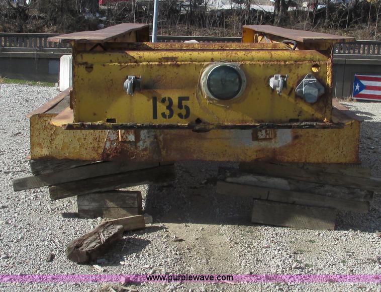 image for item F4138 1956 Martin 33' flatbed semi trailer