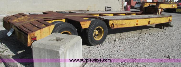 image for item F4138 1956 Martin 33' flatbed semi trailer