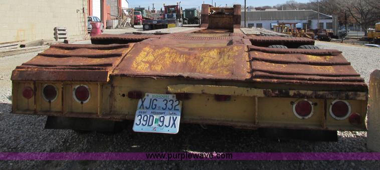 image for item F4138 1956 Martin 33' flatbed semi trailer
