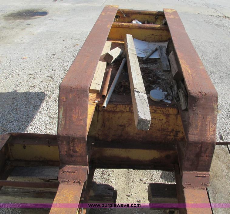 image for item F4138 1956 Martin 33' flatbed semi trailer