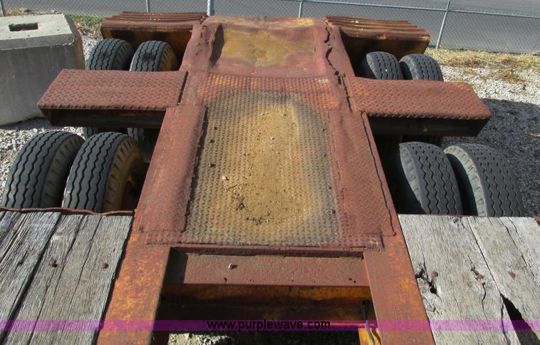 image for item F4138 1956 Martin 33' flatbed semi trailer