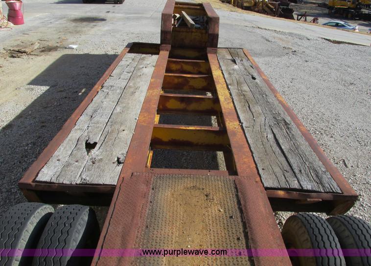 image for item F4138 1956 Martin 33' flatbed semi trailer