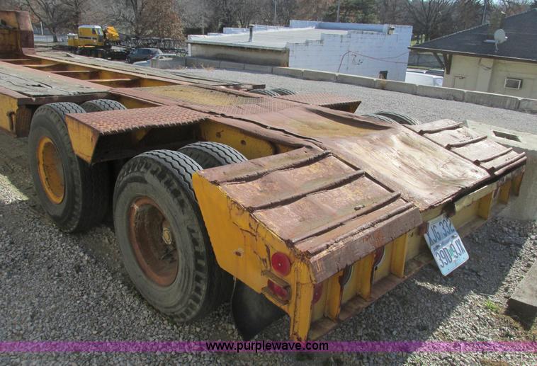 image for item F4138 1956 Martin 33' flatbed semi trailer