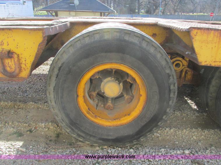 image for item F4138 1956 Martin 33' flatbed semi trailer