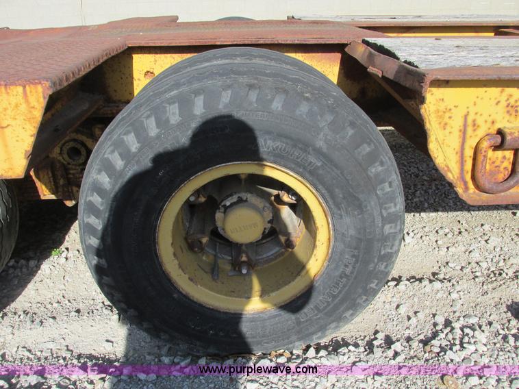 image for item F4138 1956 Martin 33' flatbed semi trailer