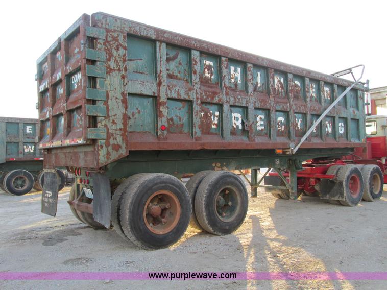 image for item F4140 1961 Steco SD2660 26' dump trailer