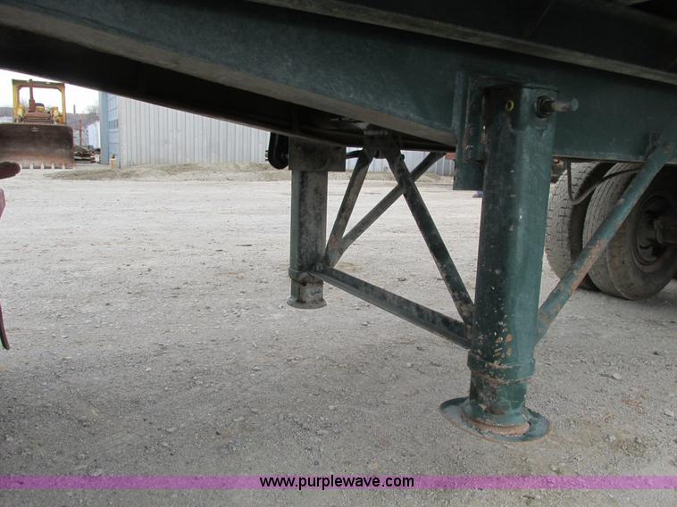 image for item F4141 1961 Steco SD2660 dump trailer