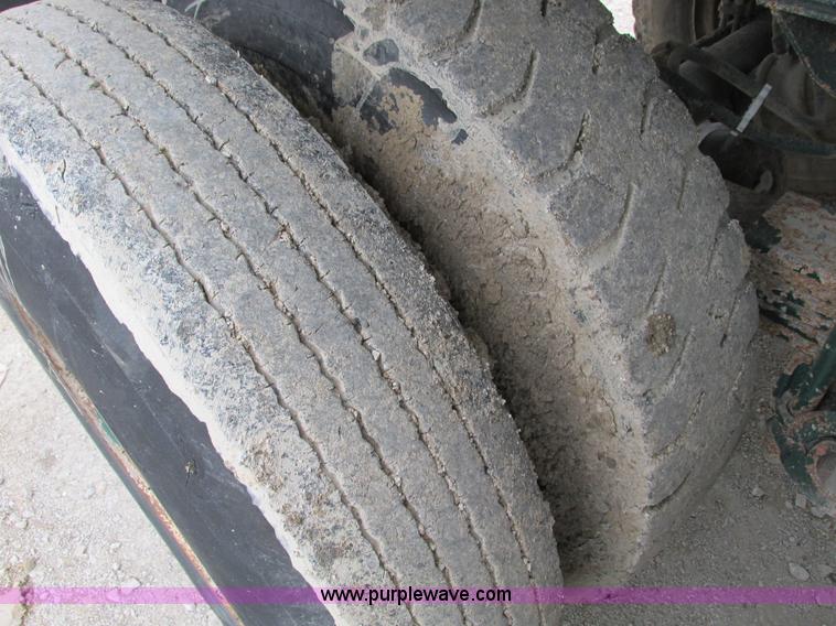 image for item F4141 1961 Steco SD2660 dump trailer