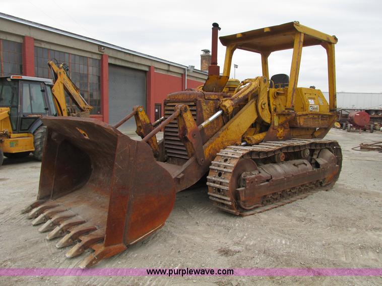 image for item F4142 1973 Caterpillar 977L track loader
