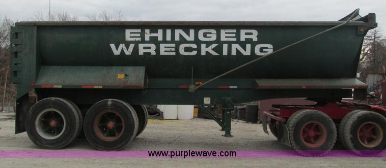 image for item F4143 1962 Steco ATSB 26' barrel dump trailer