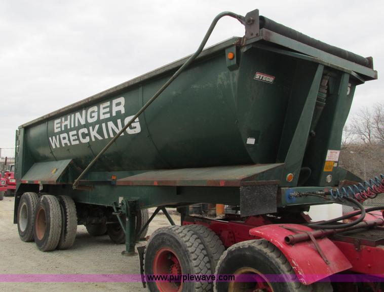 image for item F4143 1962 Steco ATSB 26' barrel dump trailer