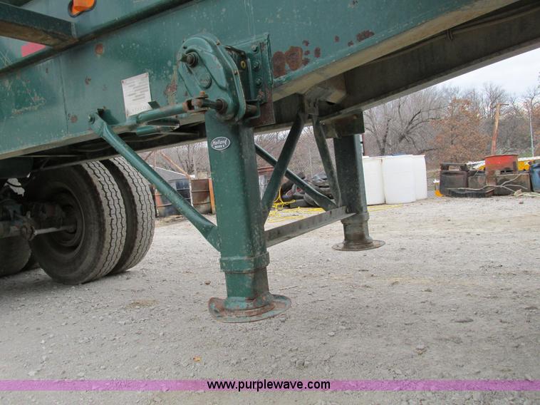 image for item F4143 1962 Steco ATSB 26' barrel dump trailer