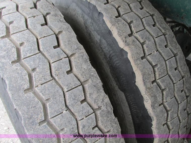 image for item F4143 1962 Steco ATSB 26' barrel dump trailer