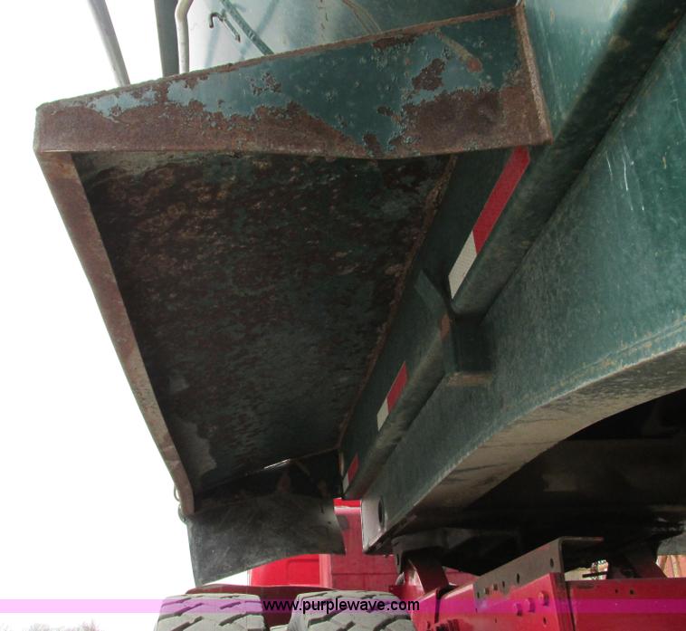 image for item F4143 1962 Steco ATSB 26' barrel dump trailer