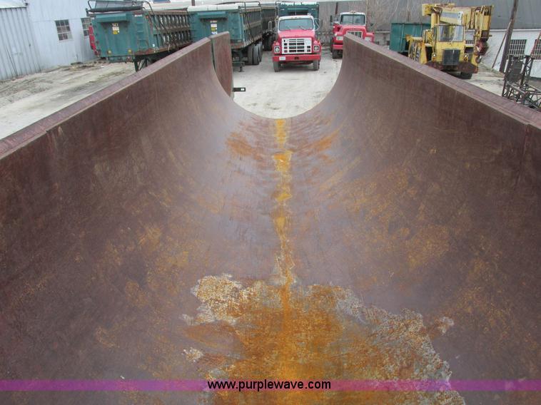 image for item F4143 1962 Steco ATSB 26' barrel dump trailer