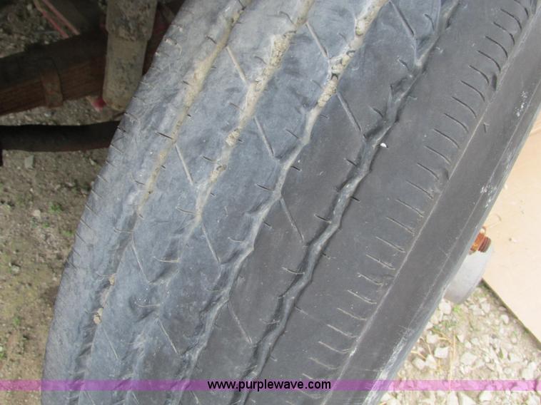 image for item F4144 1977 International Transtar 4300 semi truck