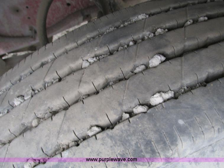 image for item F4144 1977 International Transtar 4300 semi truck