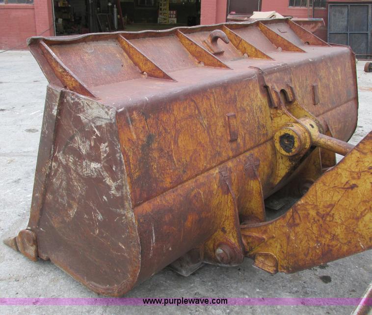 image for item F4151 1984 Caterpillar 963 track loader