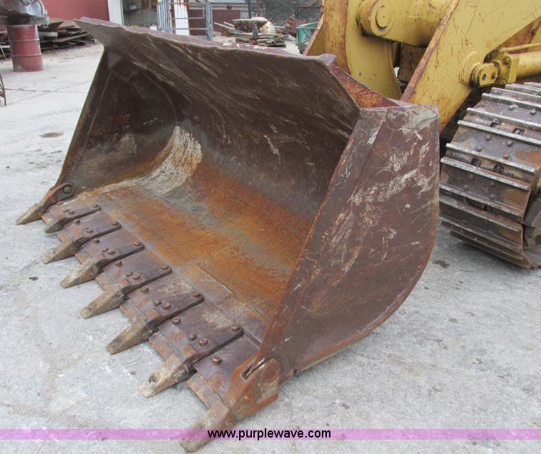 image for item F4151 1984 Caterpillar 963 track loader