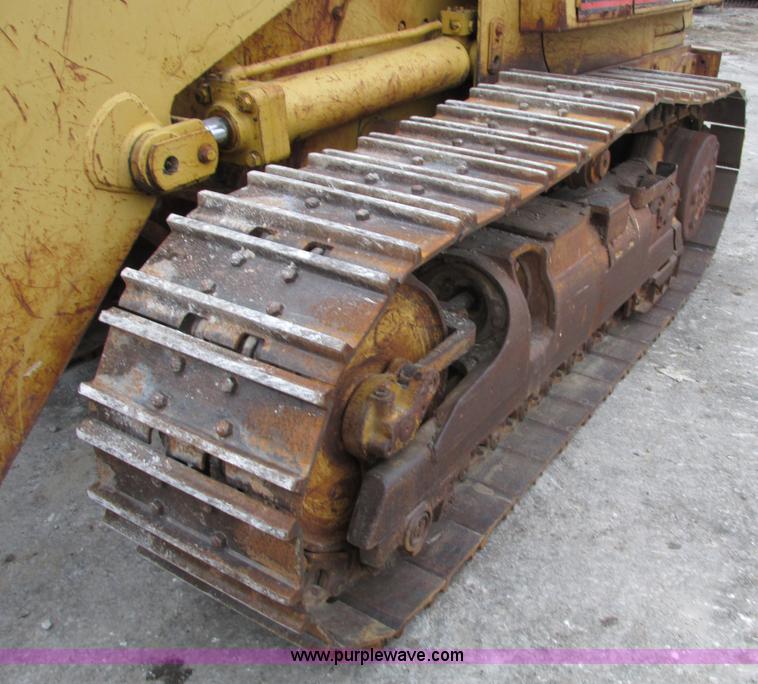 image for item F4151 1984 Caterpillar 963 track loader