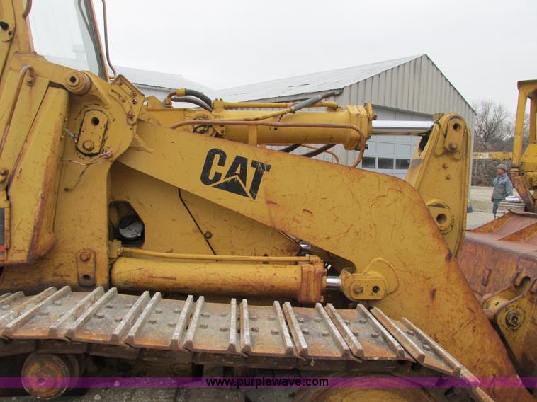 image for item F4151 1984 Caterpillar 963 track loader