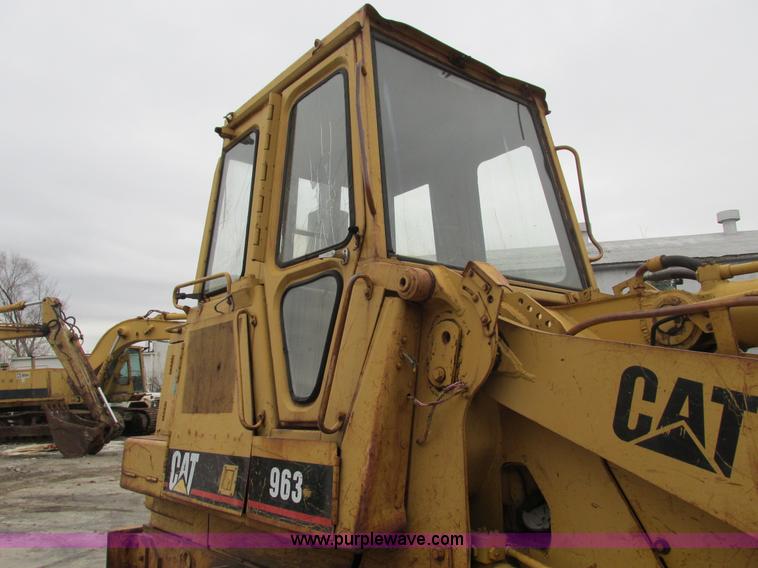image for item F4151 1984 Caterpillar 963 track loader